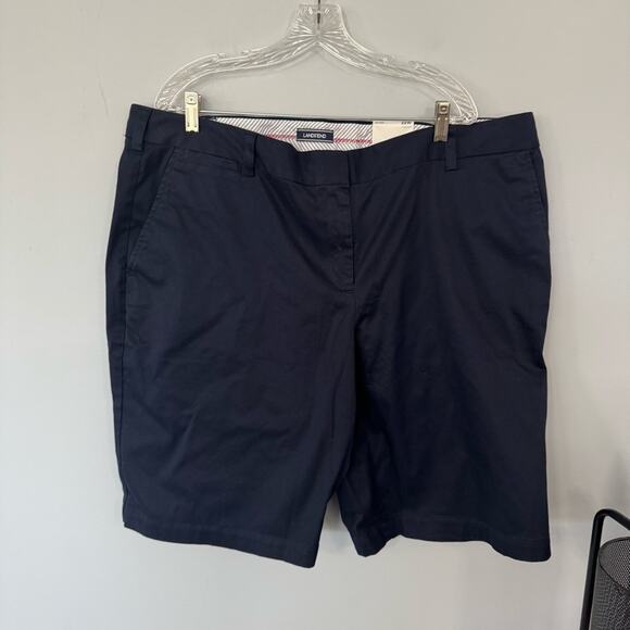 NWT Lands' End Women's Navy Dark Blue Chino Shorts Mid Rise Plus Size 22 W - Picture 1 of 9